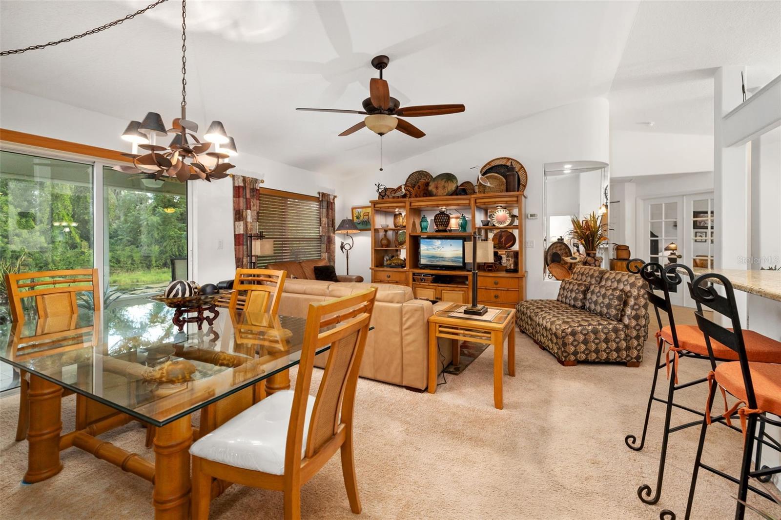 CYPRESS POND ESTS - Residential