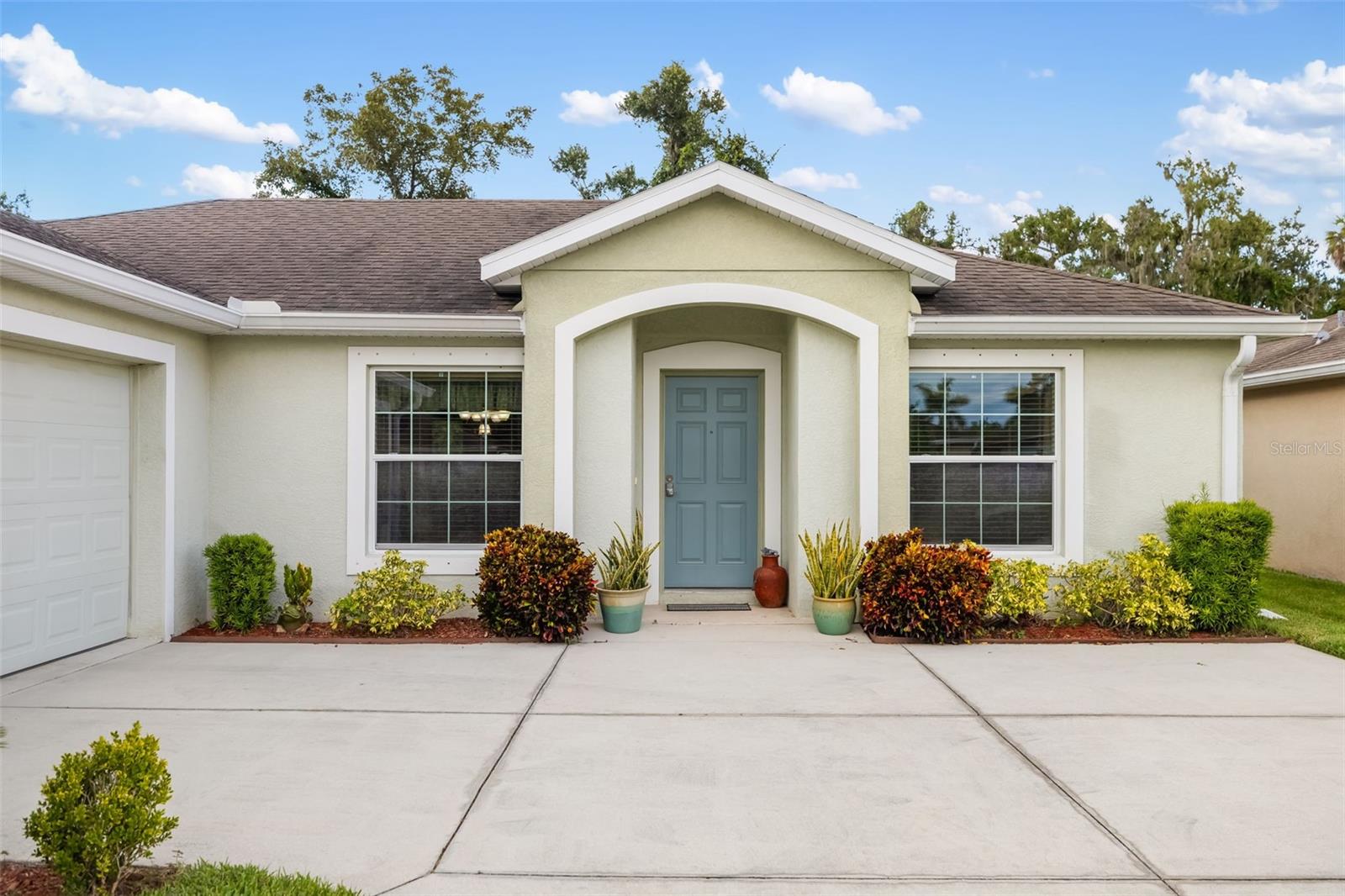 CYPRESS POND ESTS - Residential