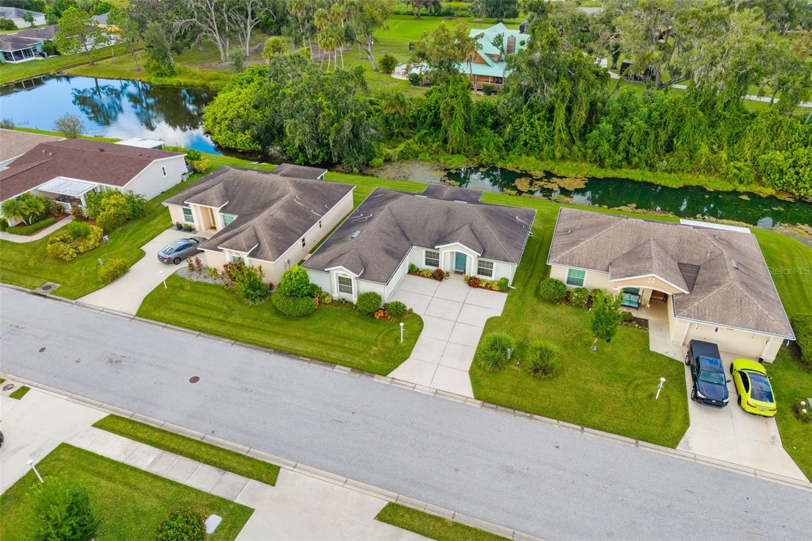 CYPRESS POND ESTS - Residential