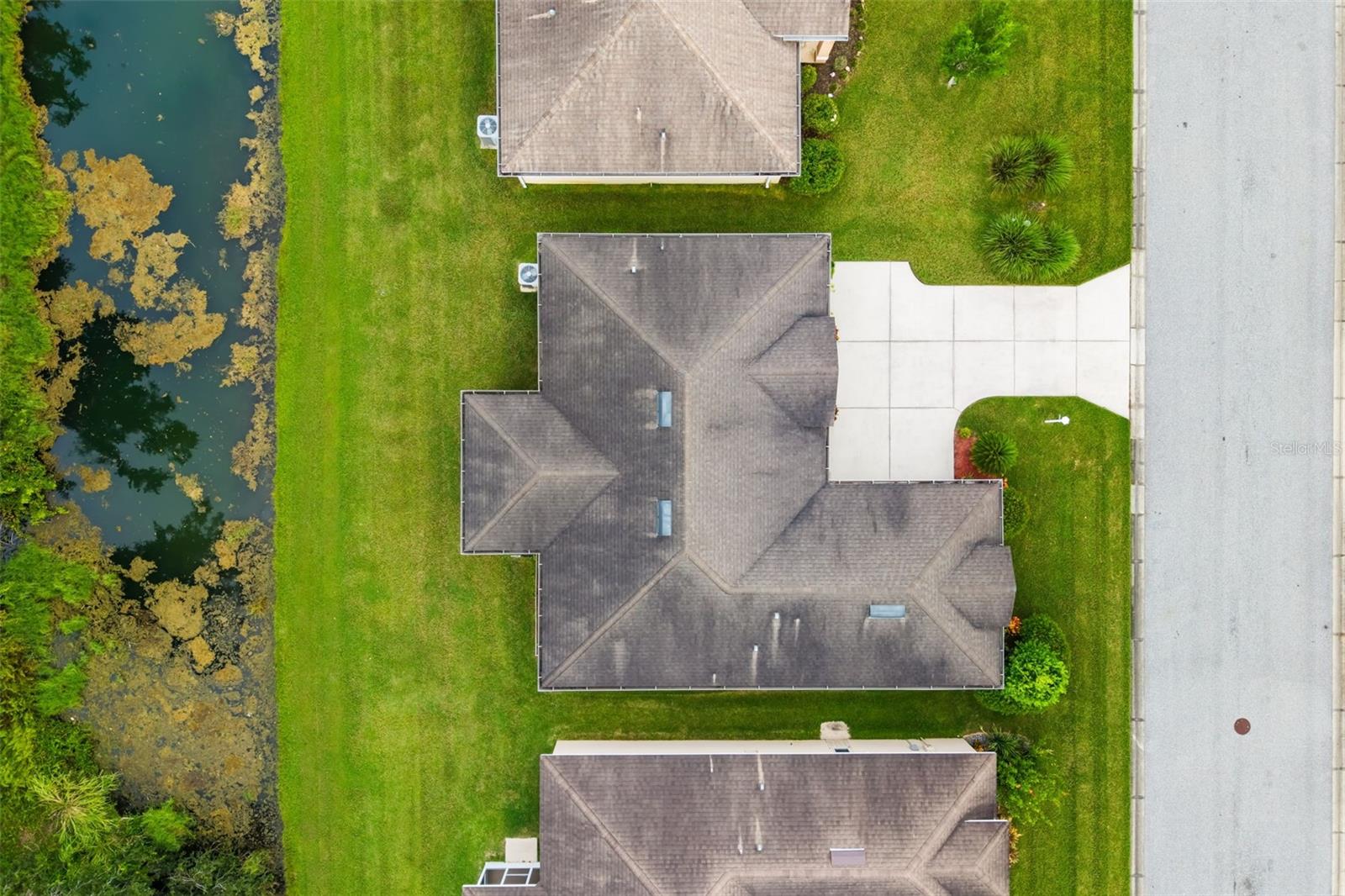 CYPRESS POND ESTS - Residential