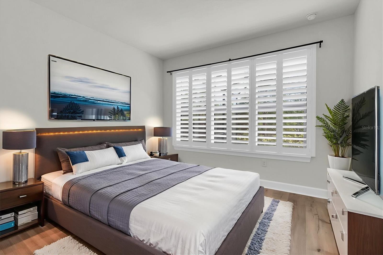 ESPLANADE - Residential