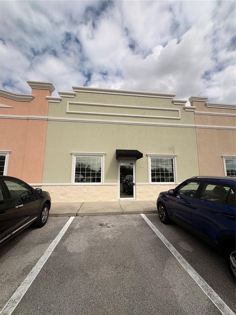 Photo of 910 Belle Avenue #1140, Winter Springs, FL 32708 (MLS # O6418675)