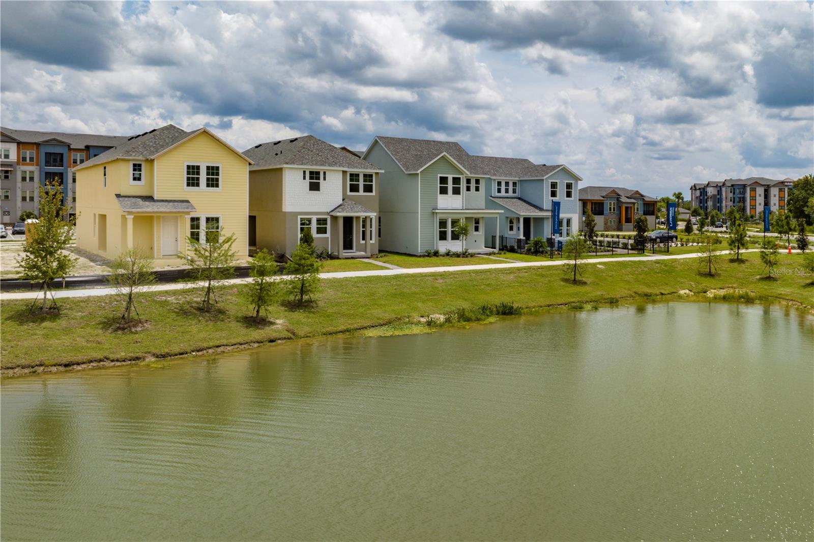 SPRING WALK/THE JUNCTION PH 1 - Residential