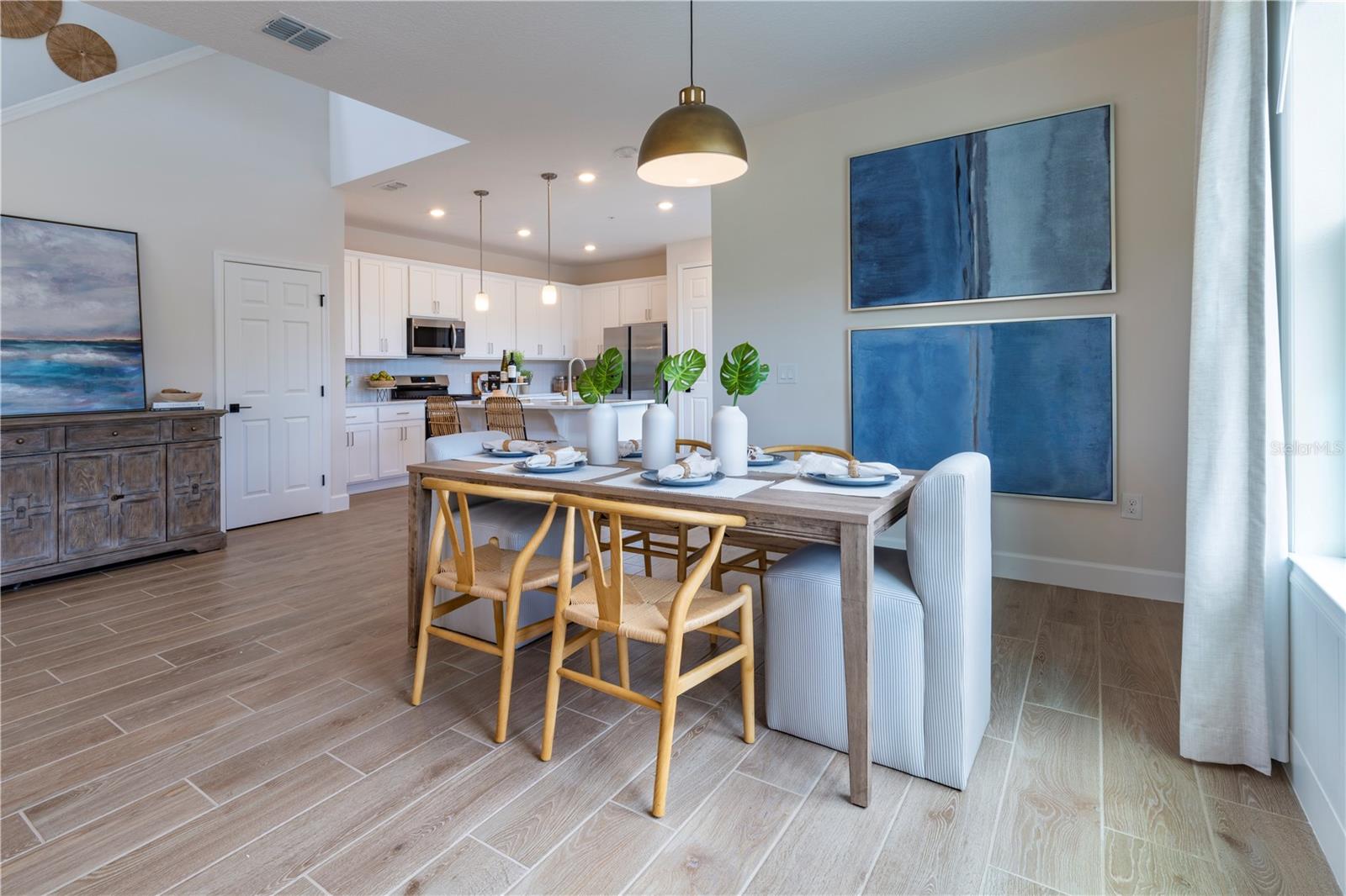 SPRING WALK/THE JUNCTION PH 1 - Residential