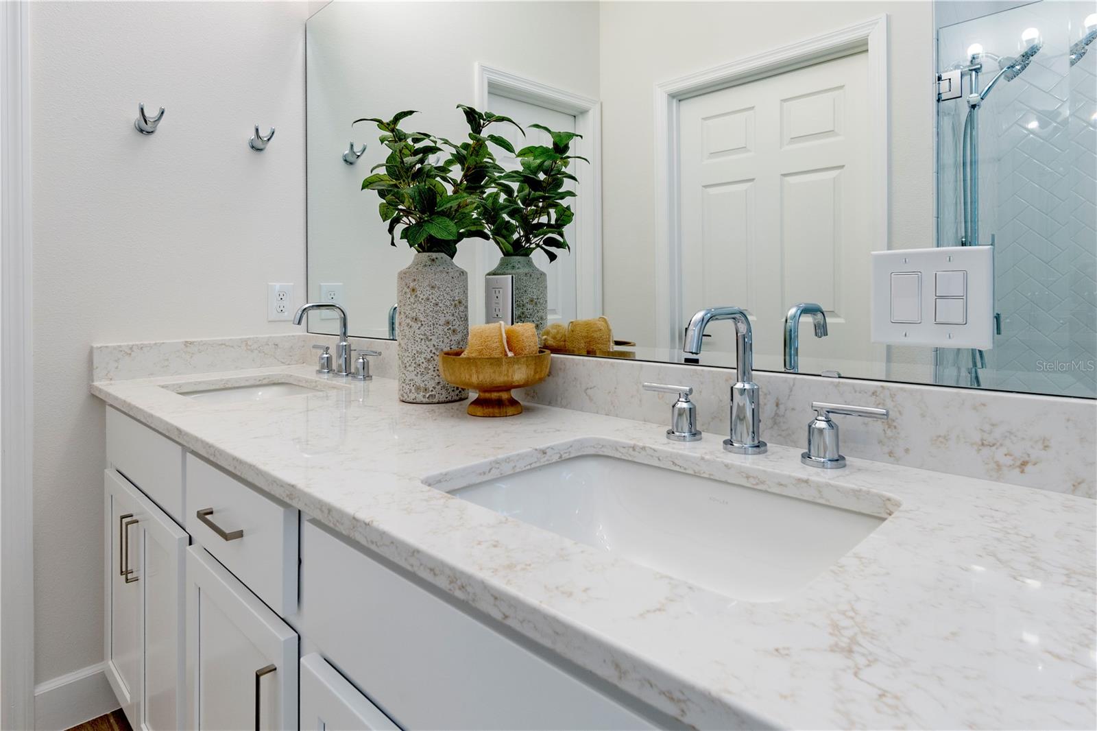 SPRING WALK/THE JUNCTION PH 1 - Residential