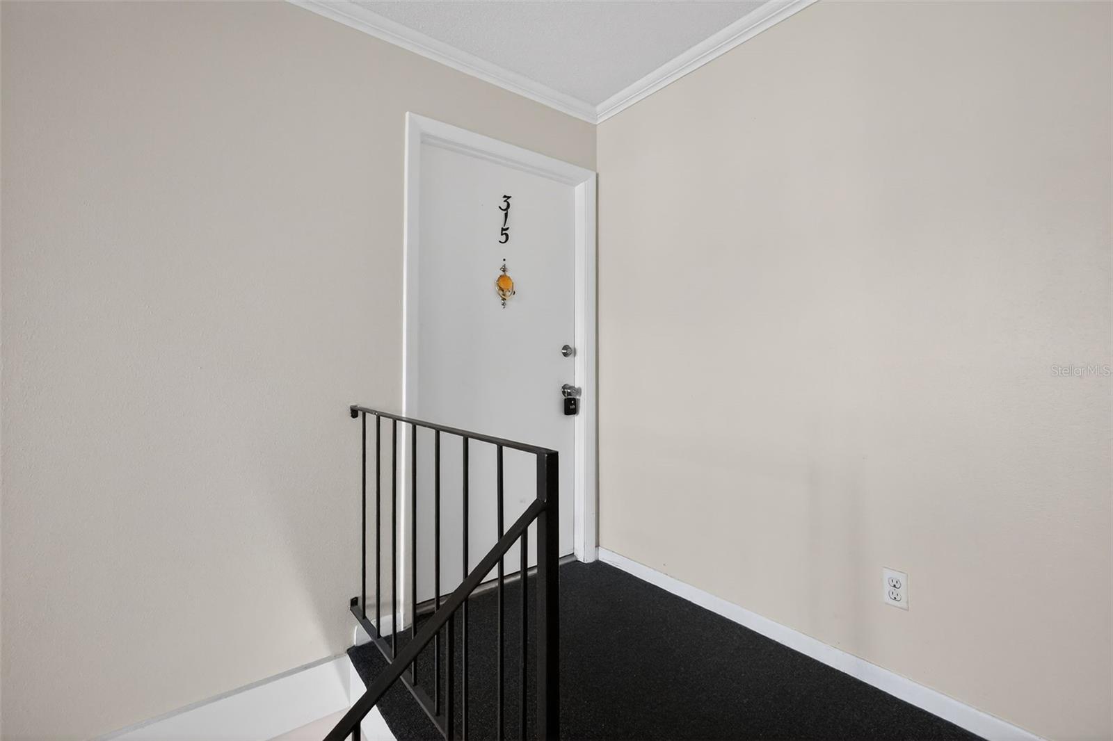 FOUR SEASONS CONDO - Residential