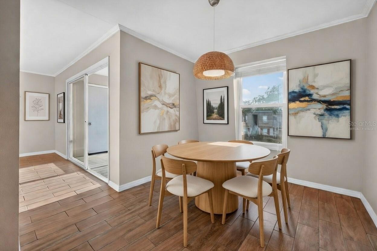 FOUR SEASONS CONDO - Residential