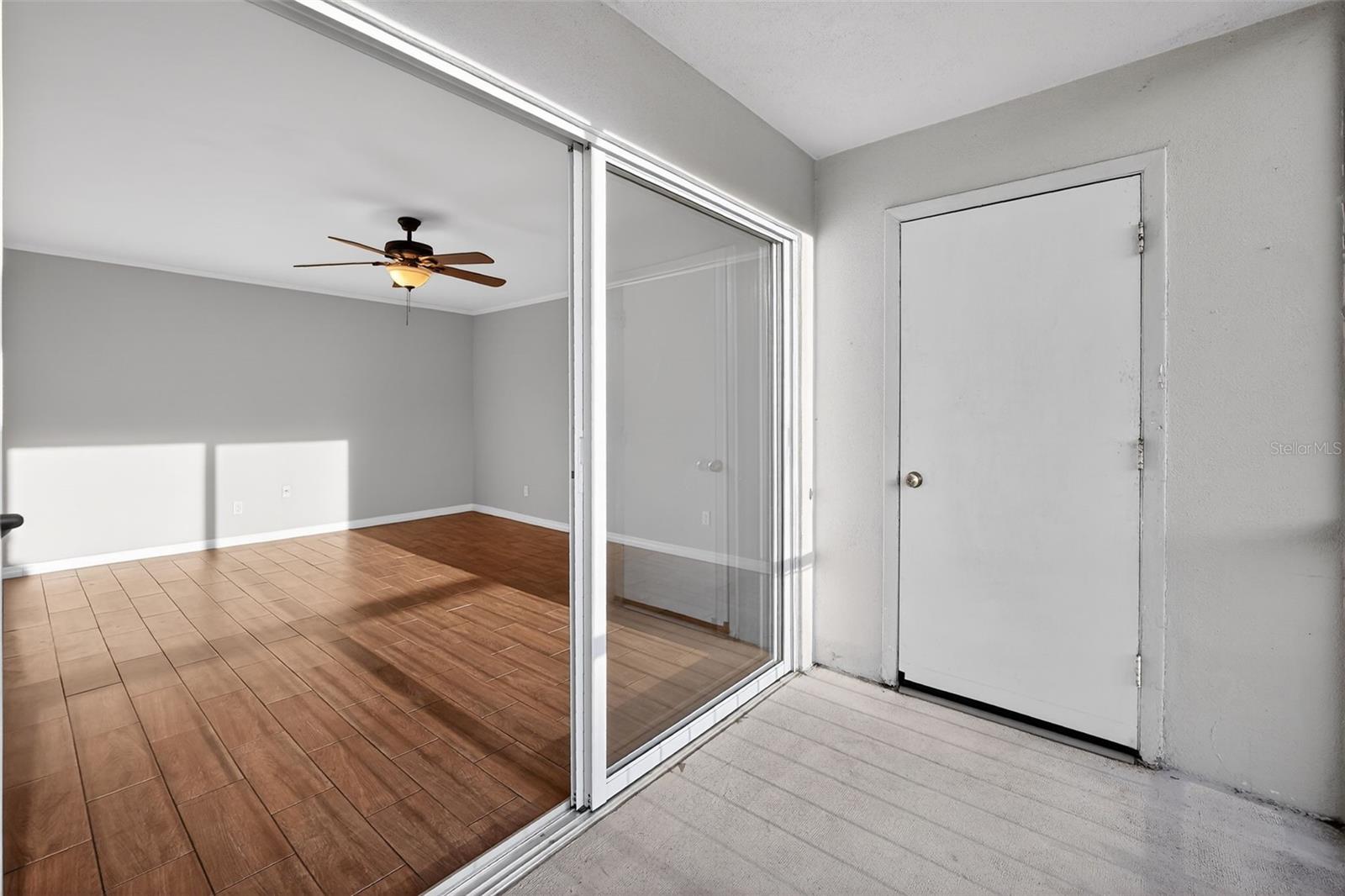 FOUR SEASONS CONDO - Residential