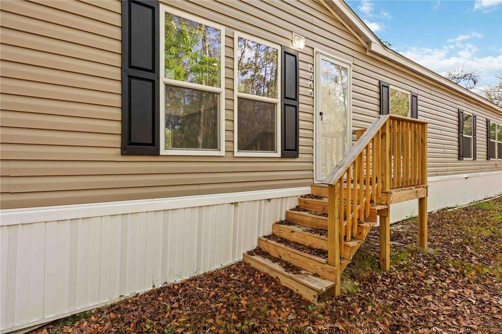 Photo of 1525 Slash Pine Road, Lakeland, FL 33809 (MLS # L4954573)