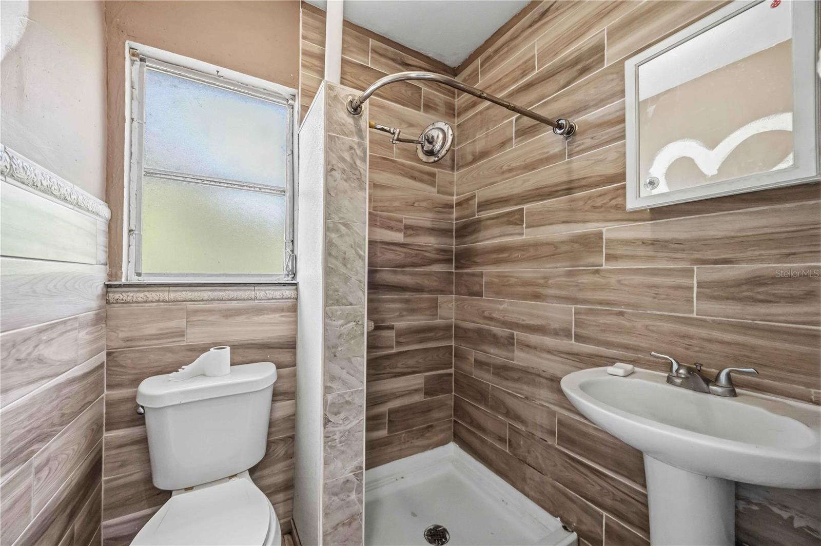 WARM MINERAL SPGS - Residential