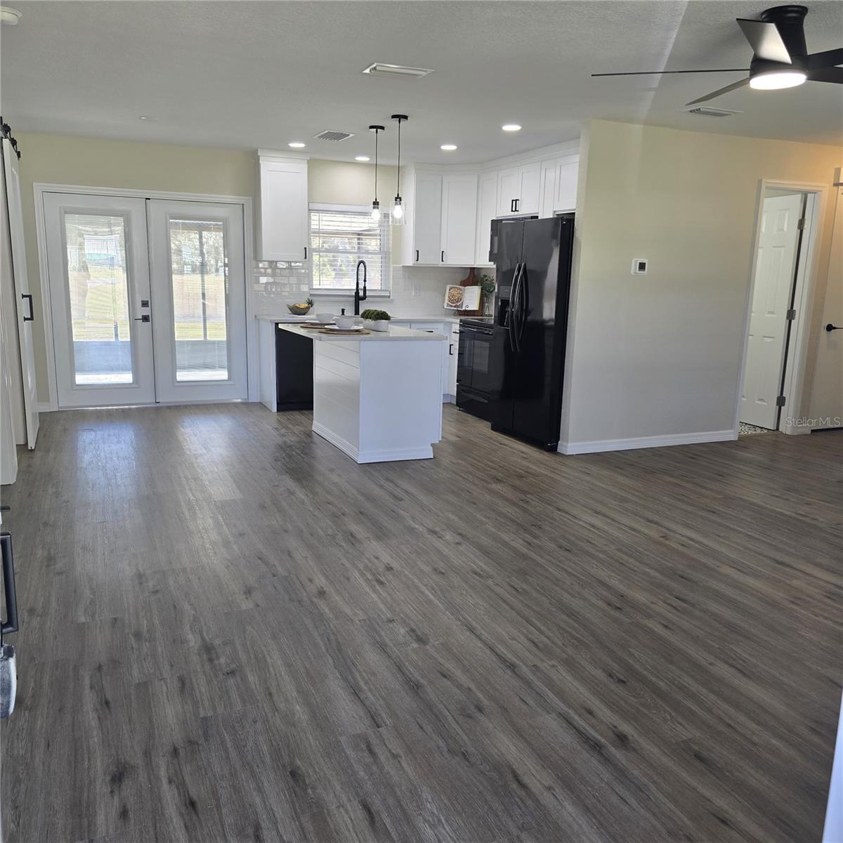 ACREAGE & UNREC - Residential