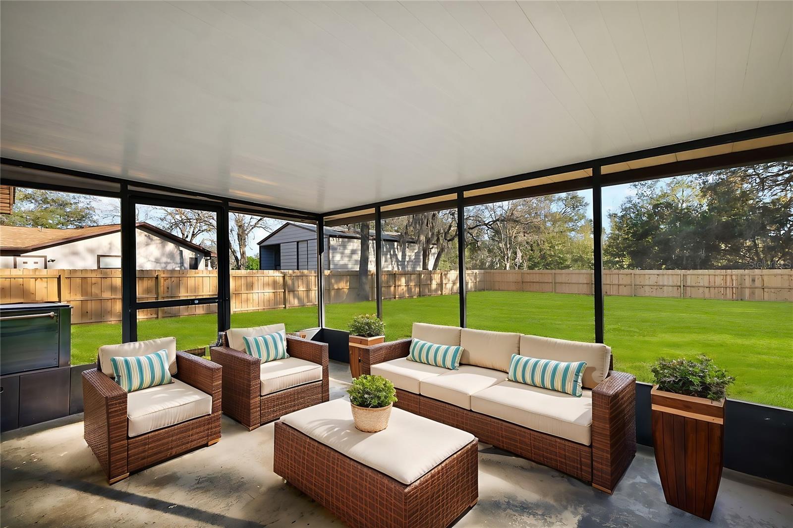 ACREAGE & UNREC - Residential