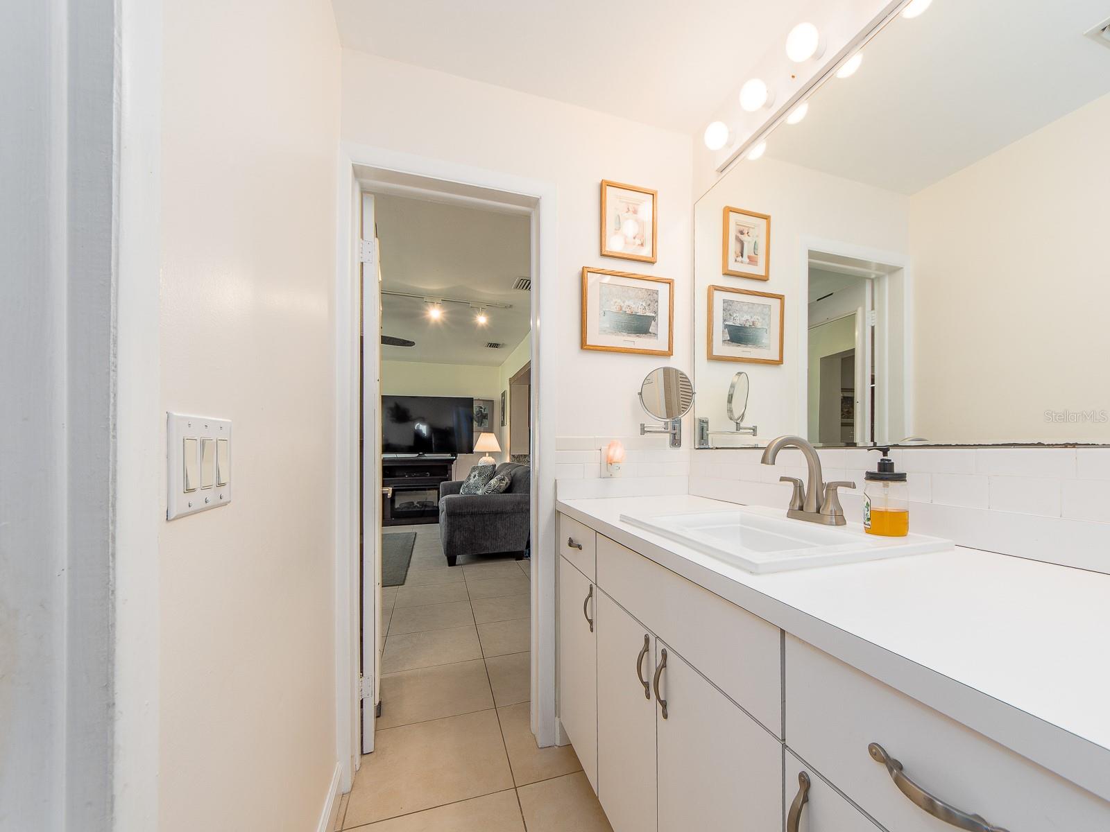TAMARAC BY THE GULF 1ST ADD - Residential