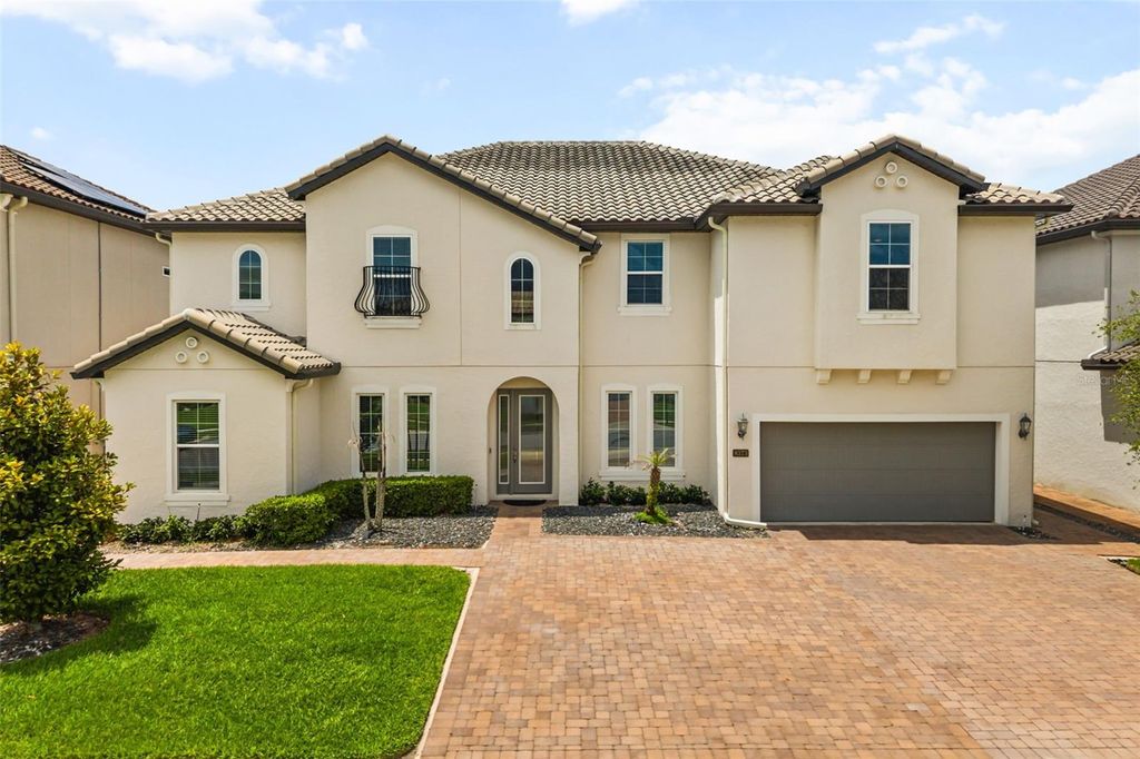 Photo of 8373 Ludington Circle, Orlando, FL 32836 (MLS # O6412395)