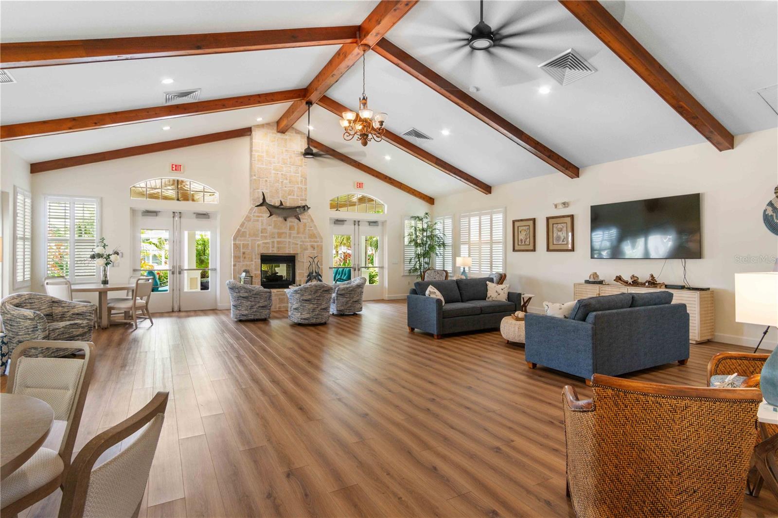 LANDINGS CORAL CRK - Residential