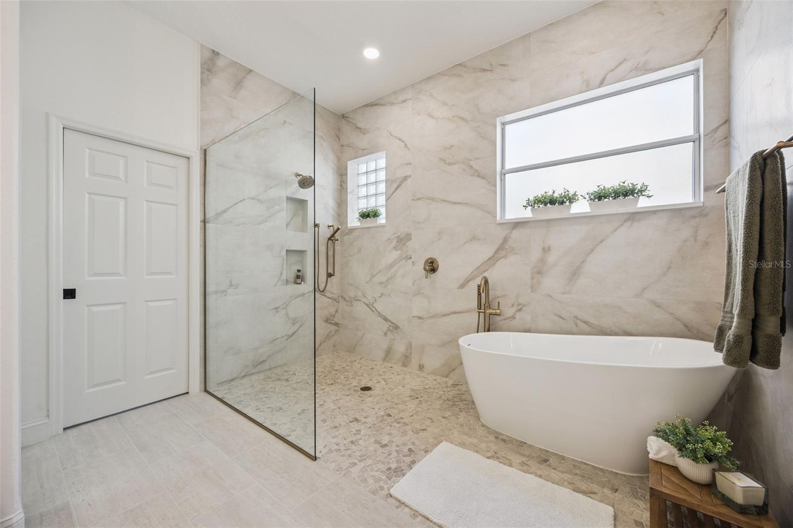 STONEYBROOK - Residential