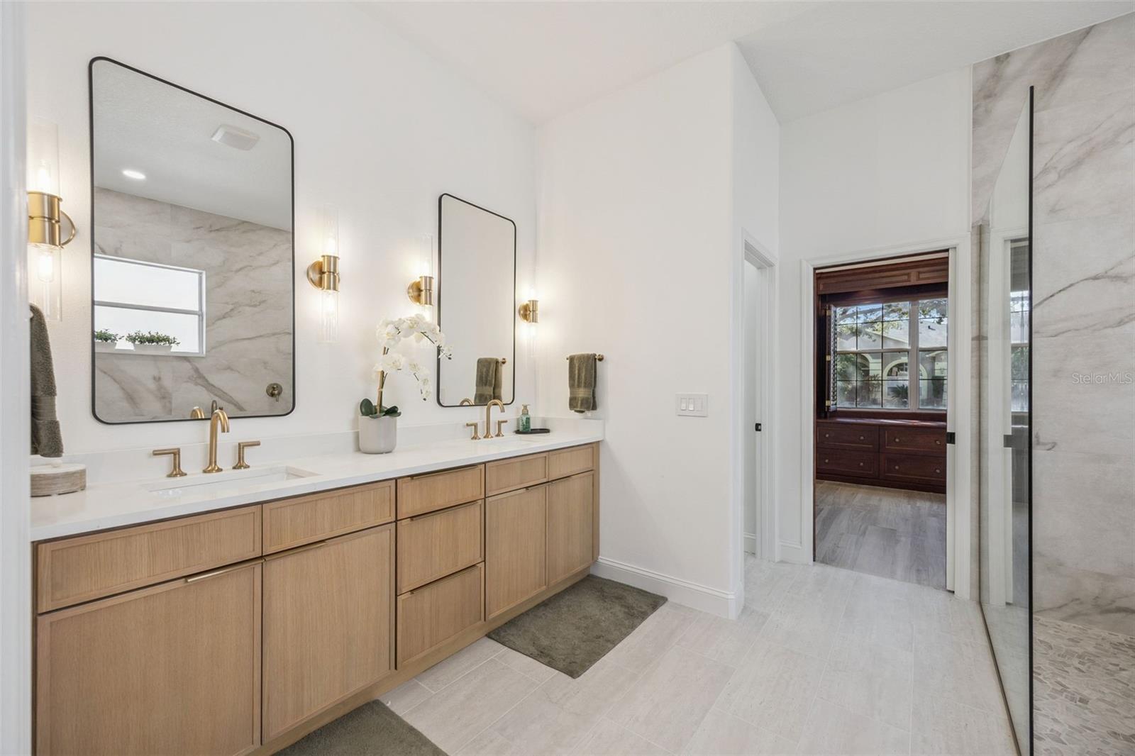 STONEYBROOK - Residential