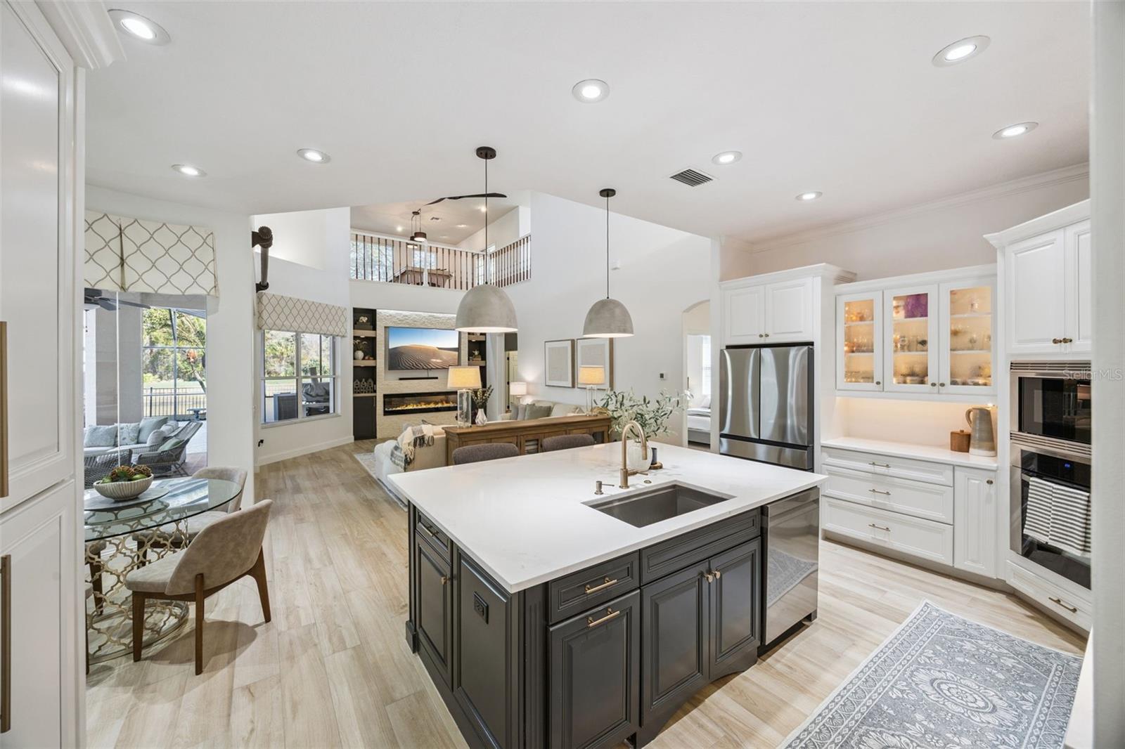 STONEYBROOK - Residential