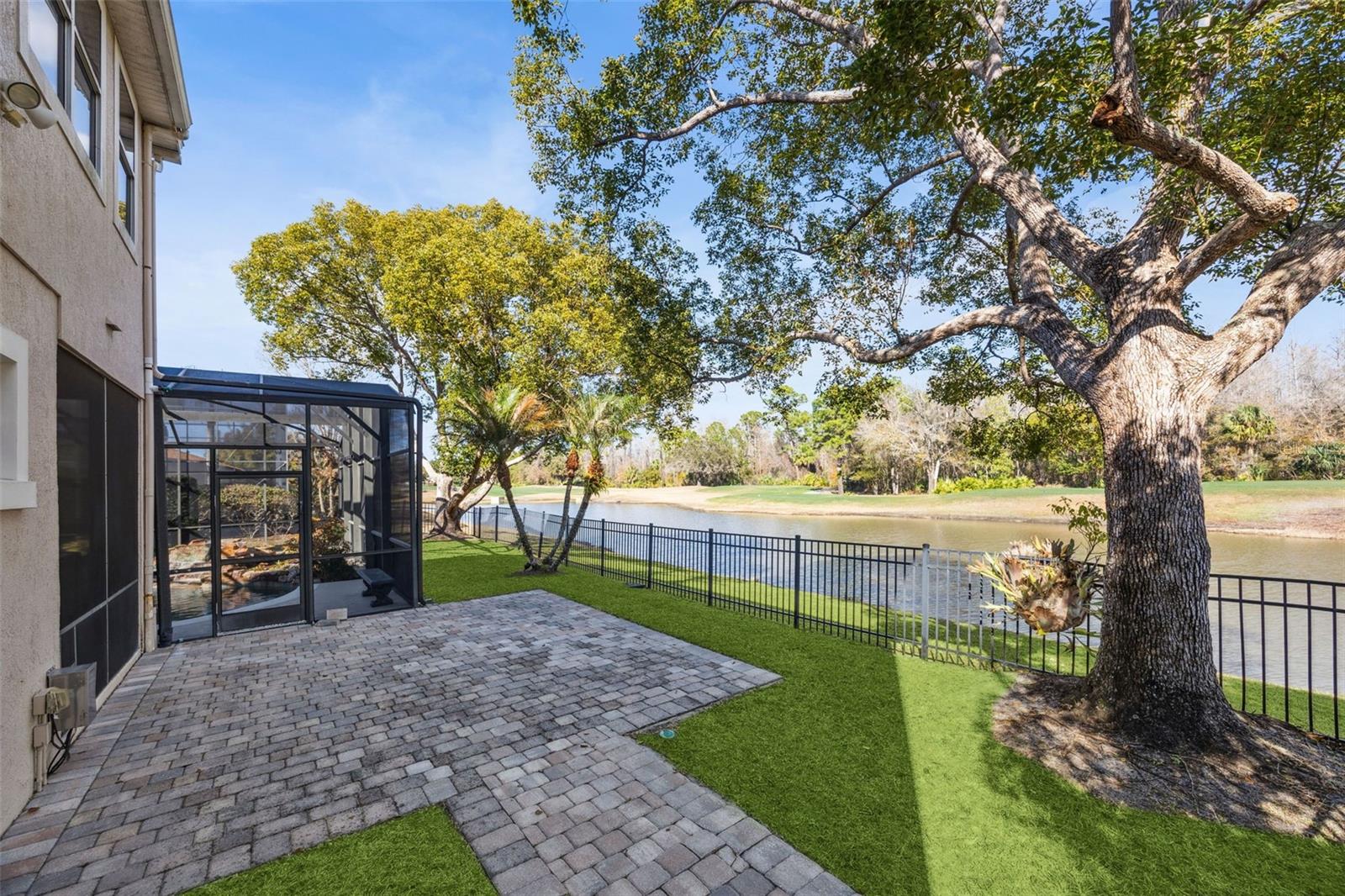 STONEYBROOK - Residential