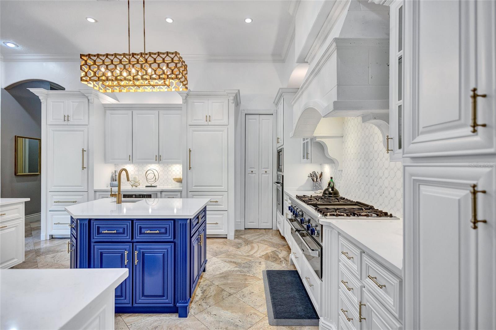 AVILA UNIT 13M - Residential