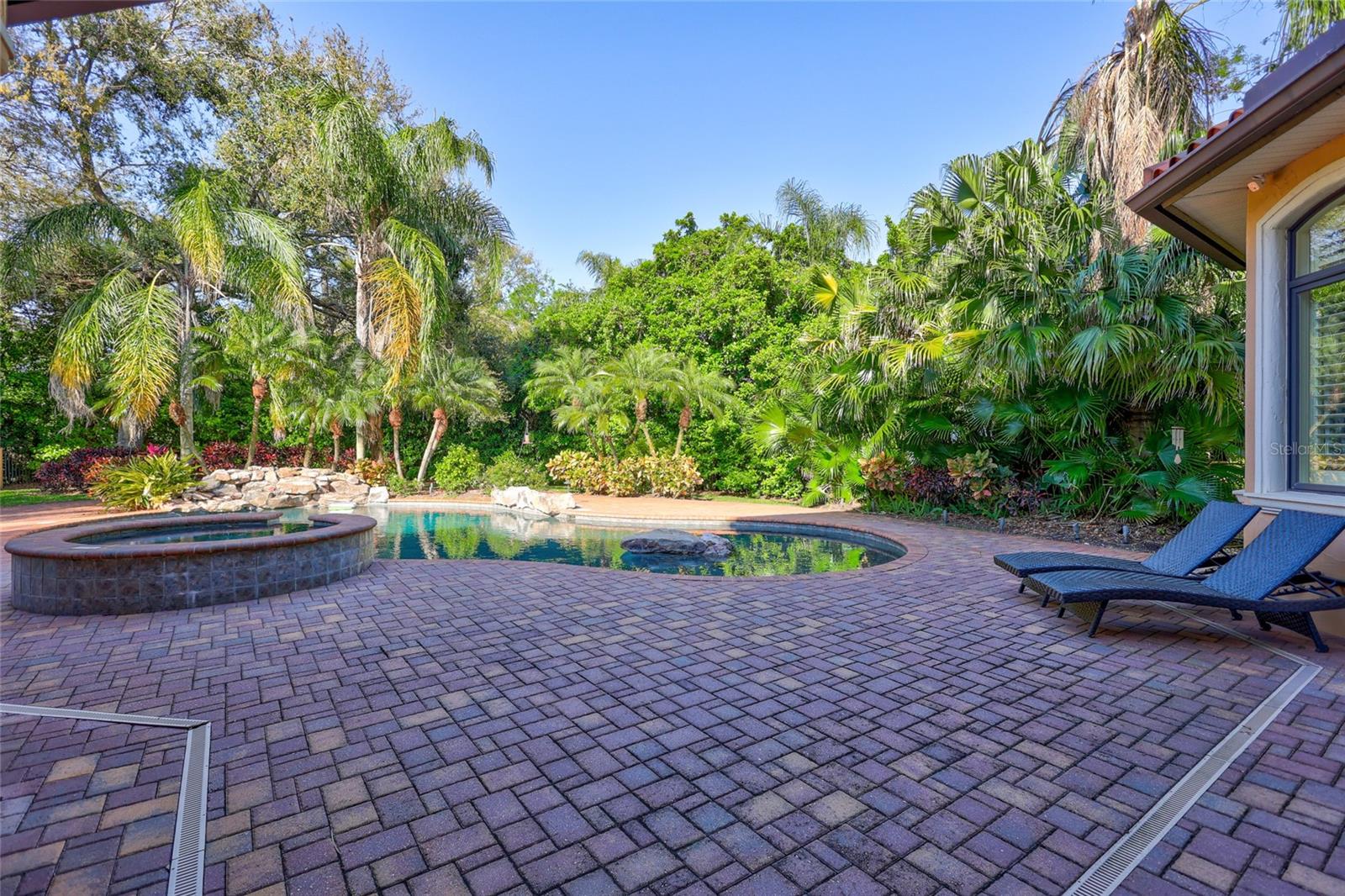 AVILA UNIT 13M - Residential