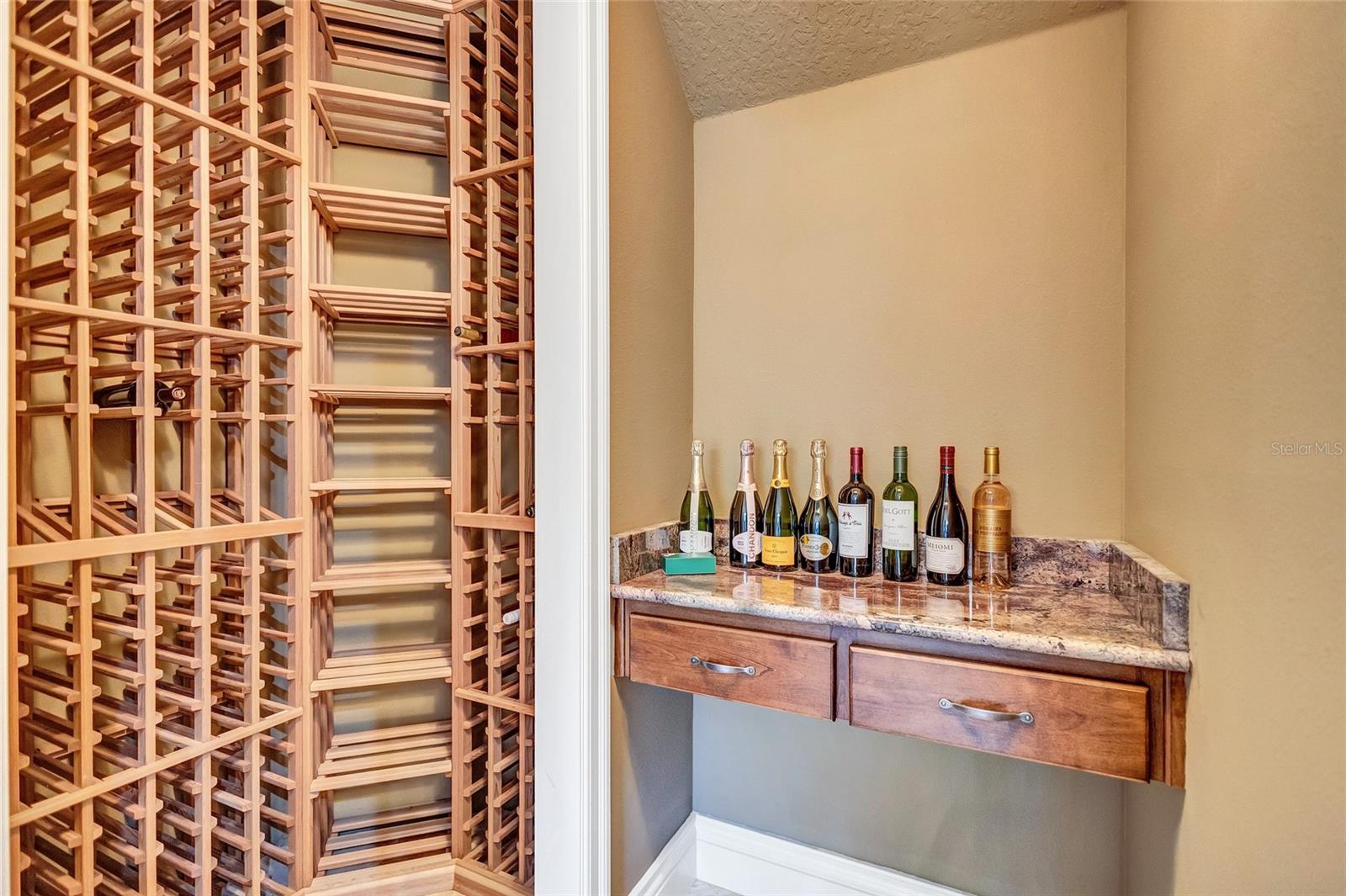 AVILA UNIT 13M - Residential