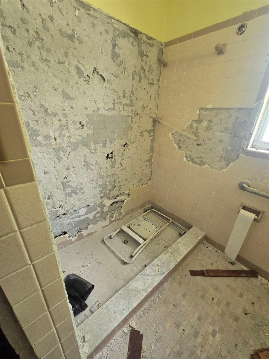 EAST MULBERRY OR A F FLETCHERS ADD - Residential