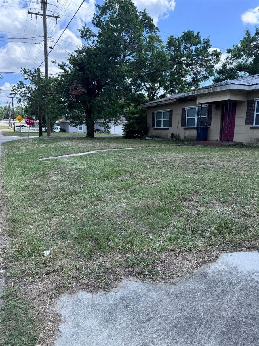 EAST MULBERRY OR A F FLETCHERS ADD - Residential