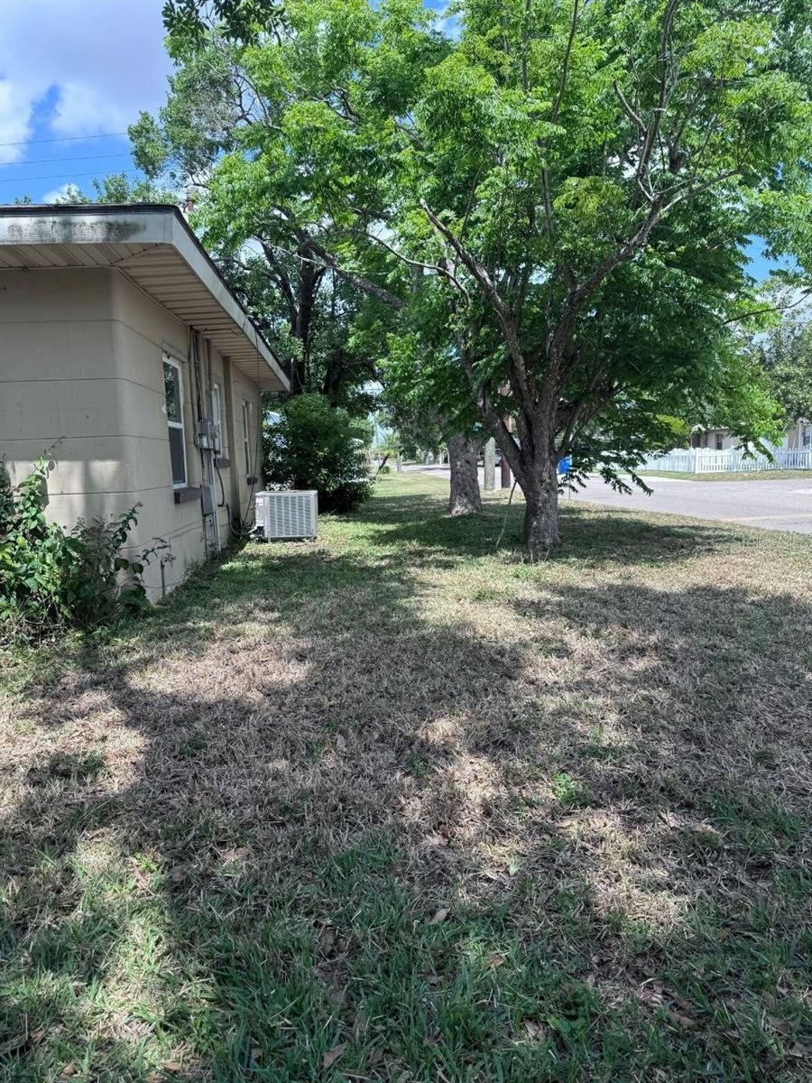 EAST MULBERRY OR A F FLETCHERS ADD - Residential