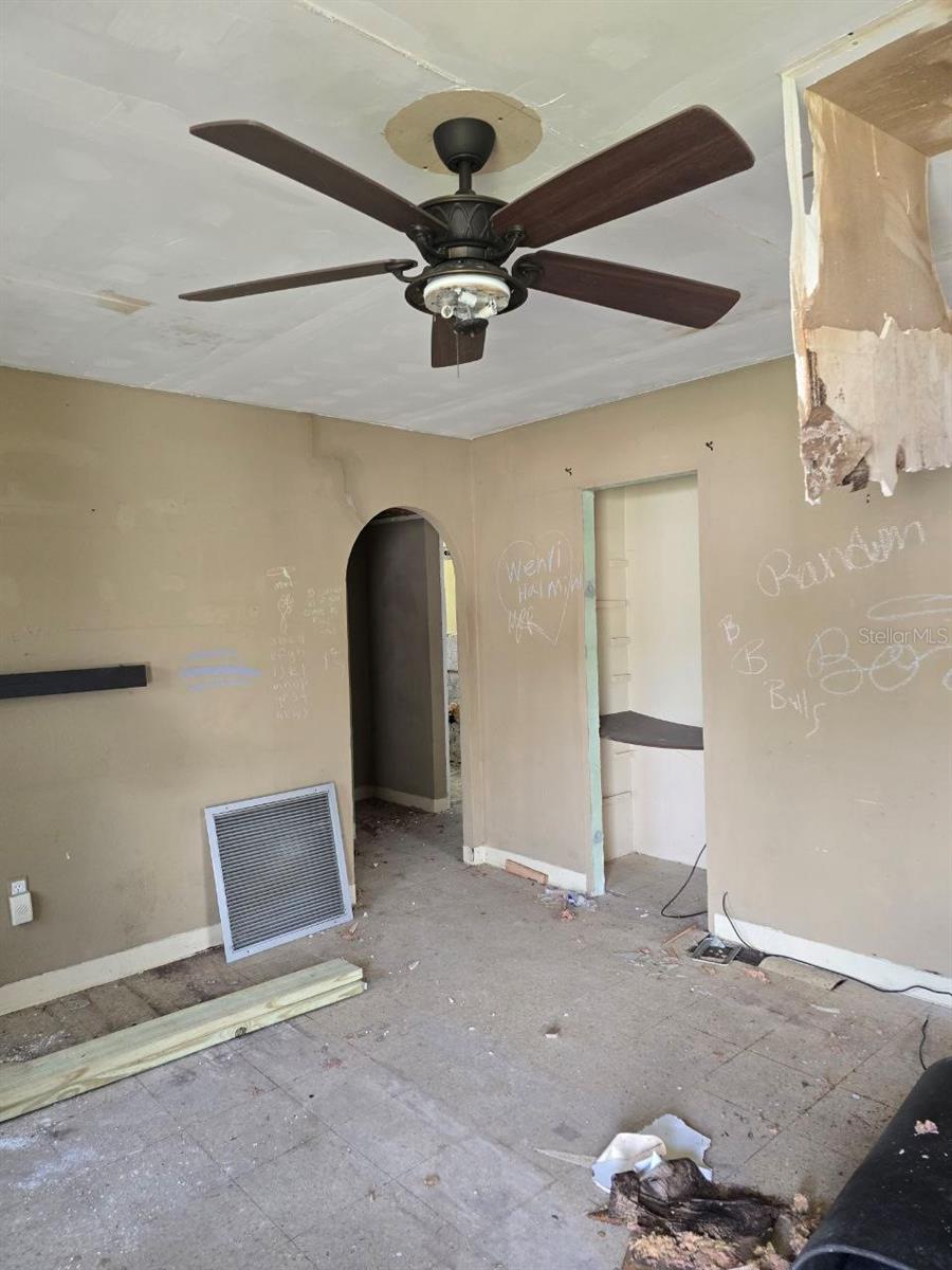 EAST MULBERRY OR A F FLETCHERS ADD - Residential