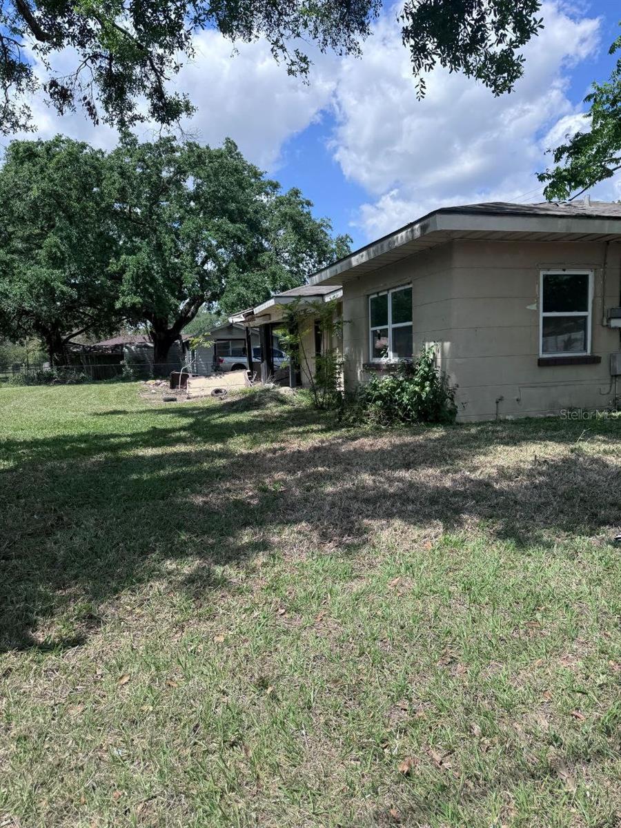 EAST MULBERRY OR A F FLETCHERS ADD - Residential