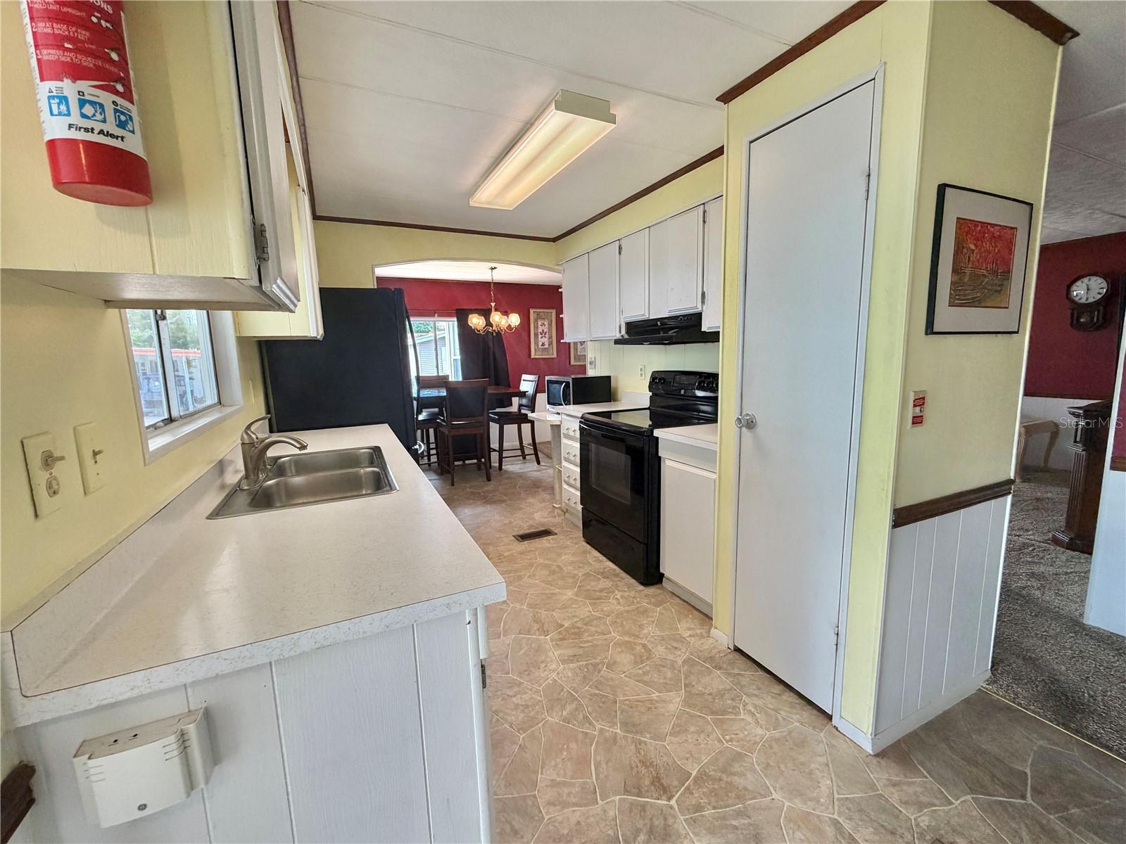 HAWTHORNE AT LEESBURG A COOP - Residential