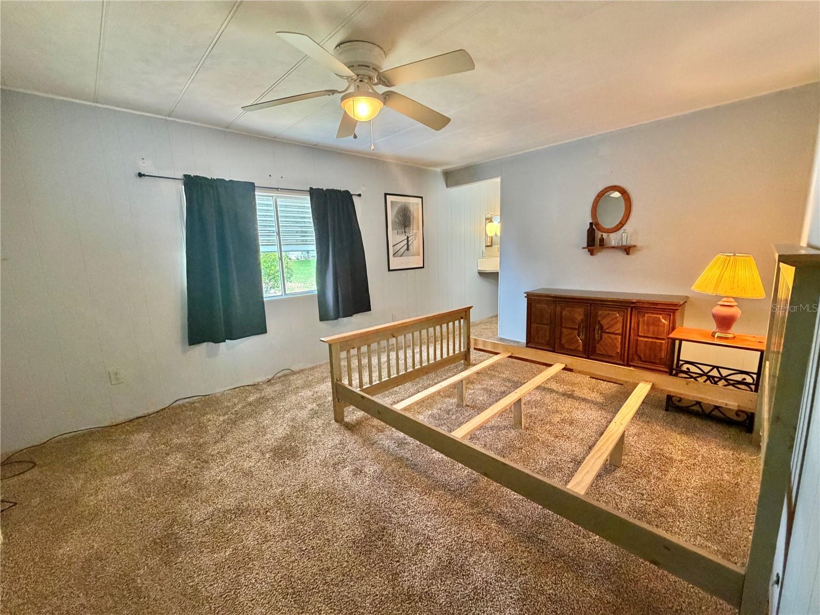 HAWTHORNE AT LEESBURG A COOP - Residential