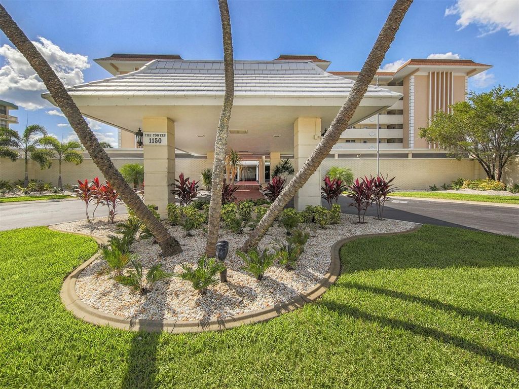 Photo of 1150 Tarpon Center Drive #3G 307, Venice, FL 34285 (MLS # N6138587)