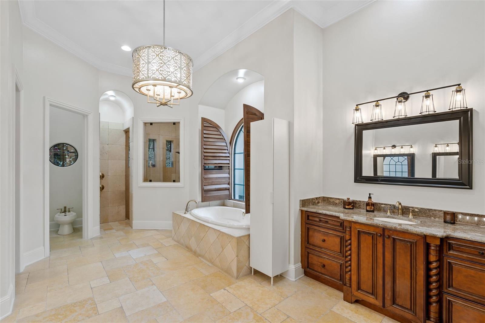 KEENES POINTE 46/104 - Residential Lease