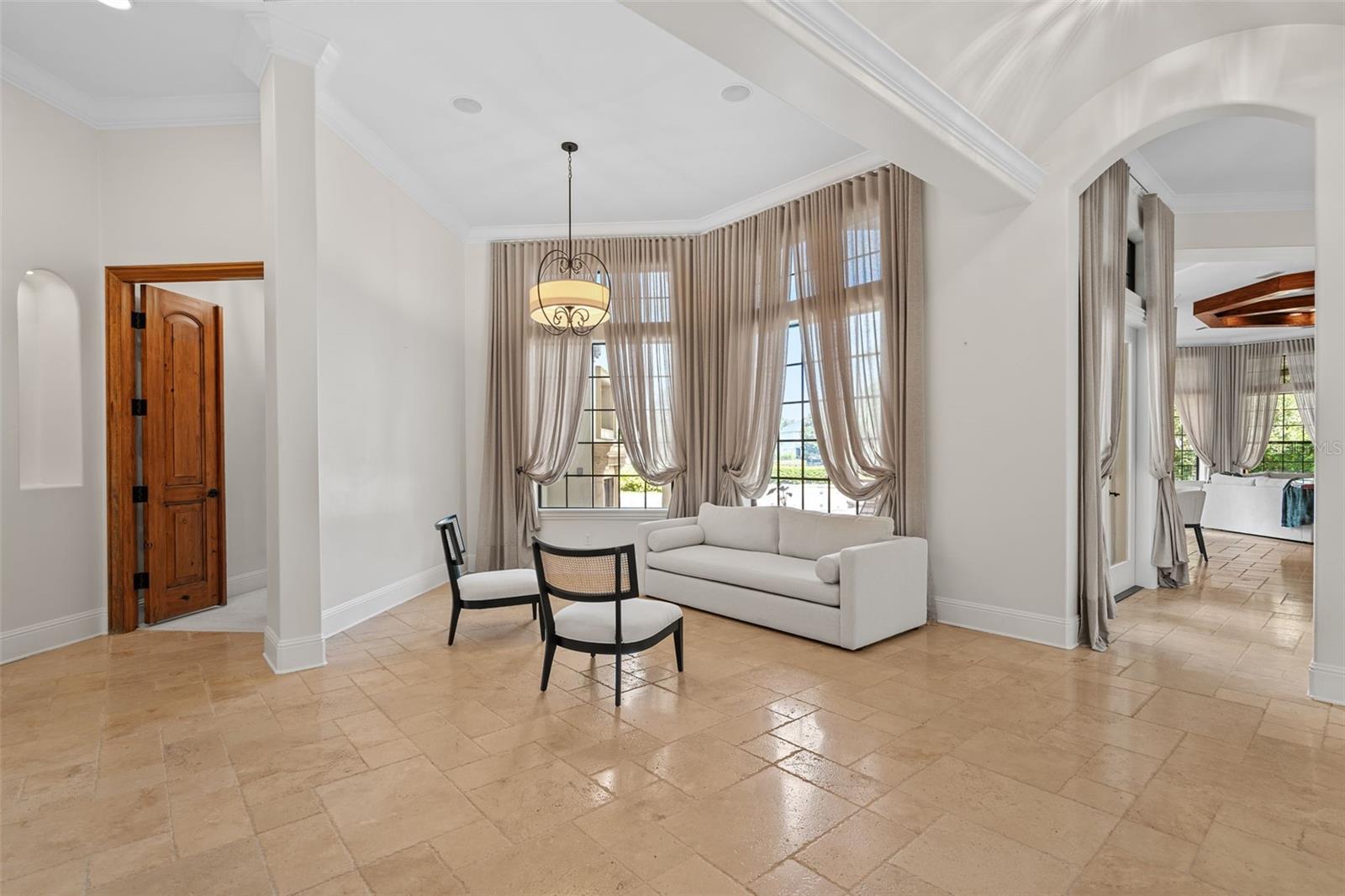 KEENES POINTE 46/104 - Residential Lease