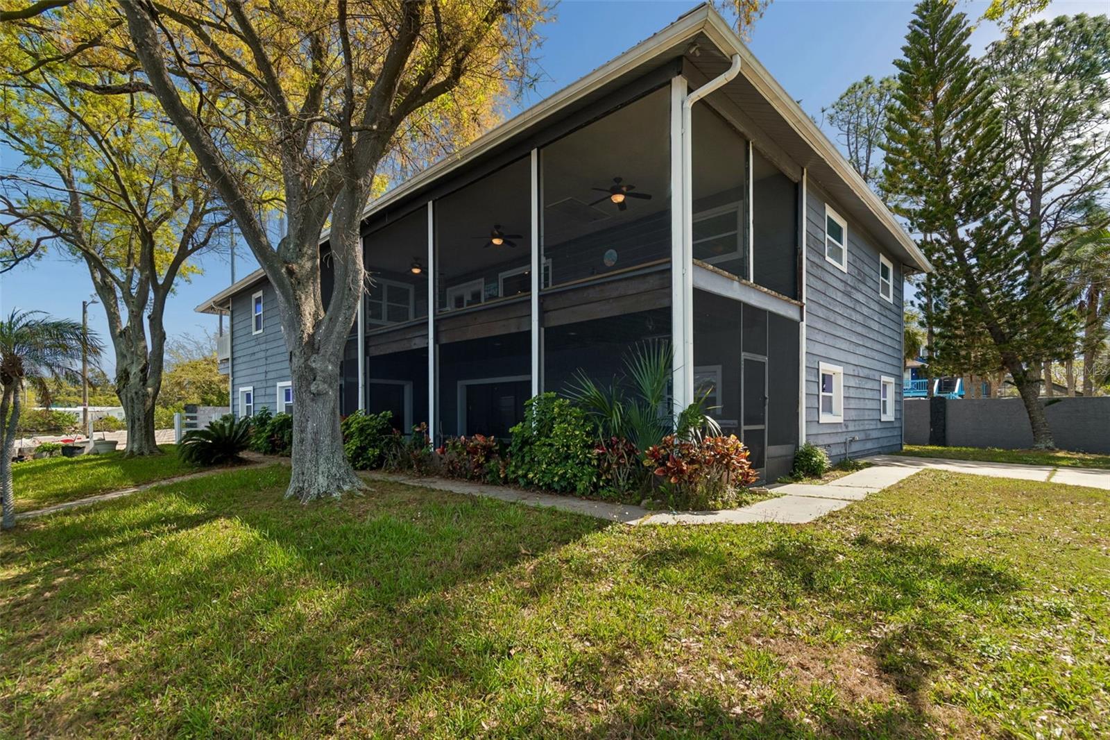 ARMSTRONGS RIVERSIDE ESTATES - Residential