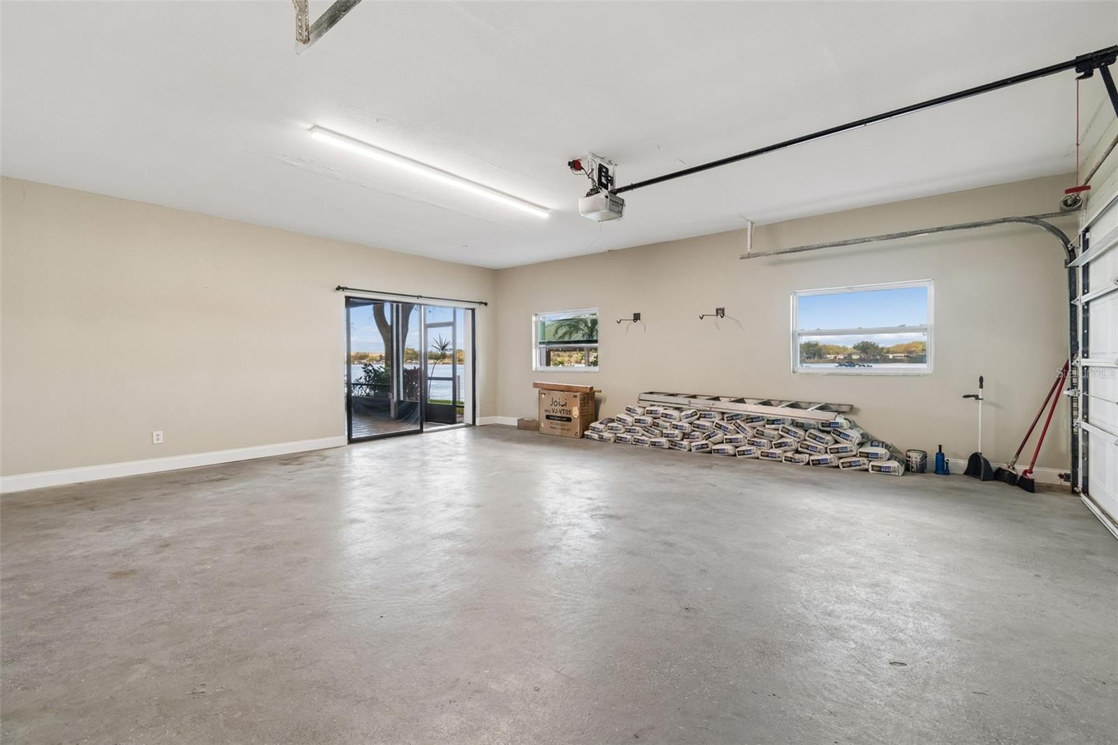 ARMSTRONGS RIVERSIDE ESTATES - Residential