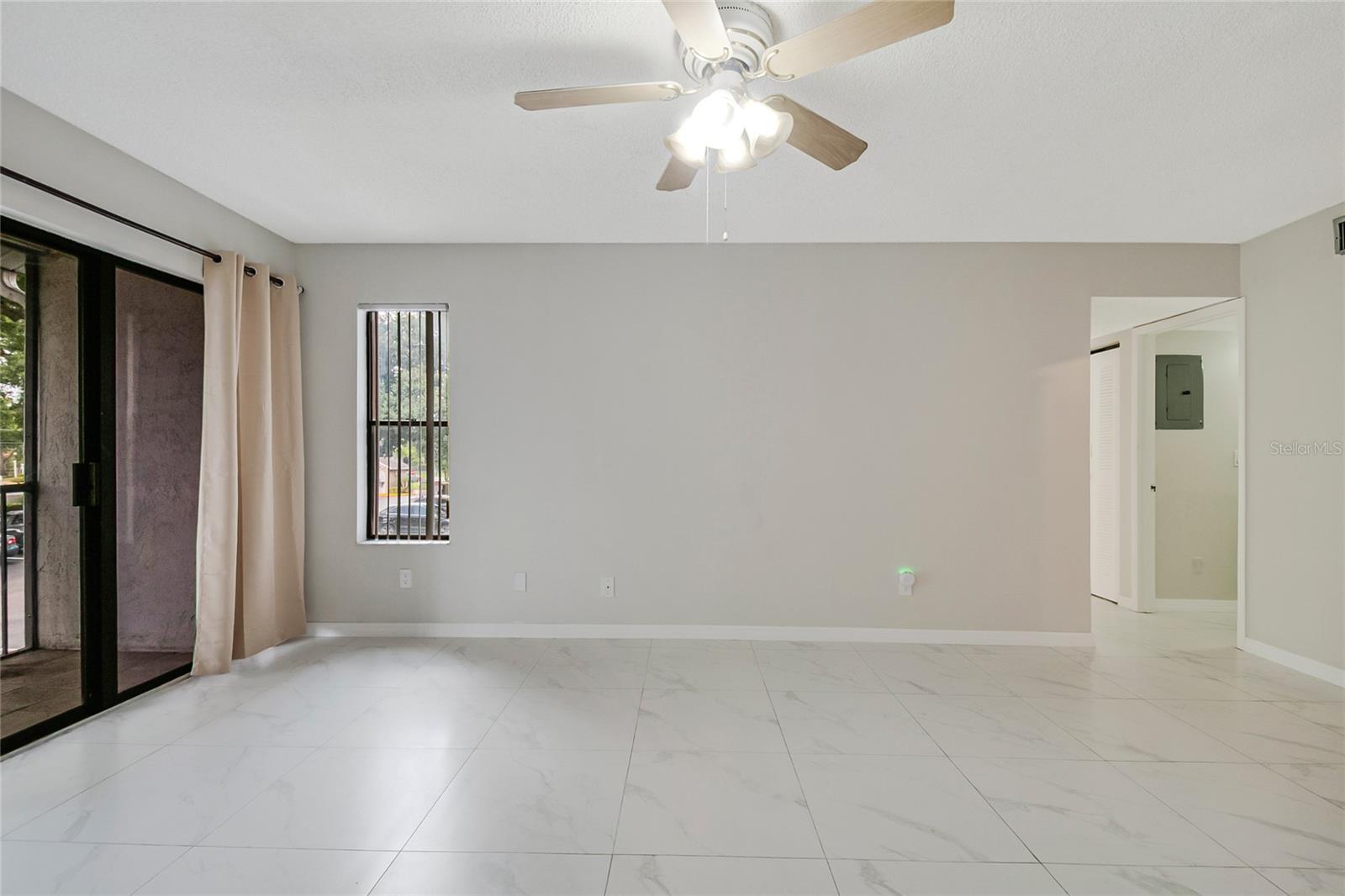 8201 SUN SPRING CIRCLE C2