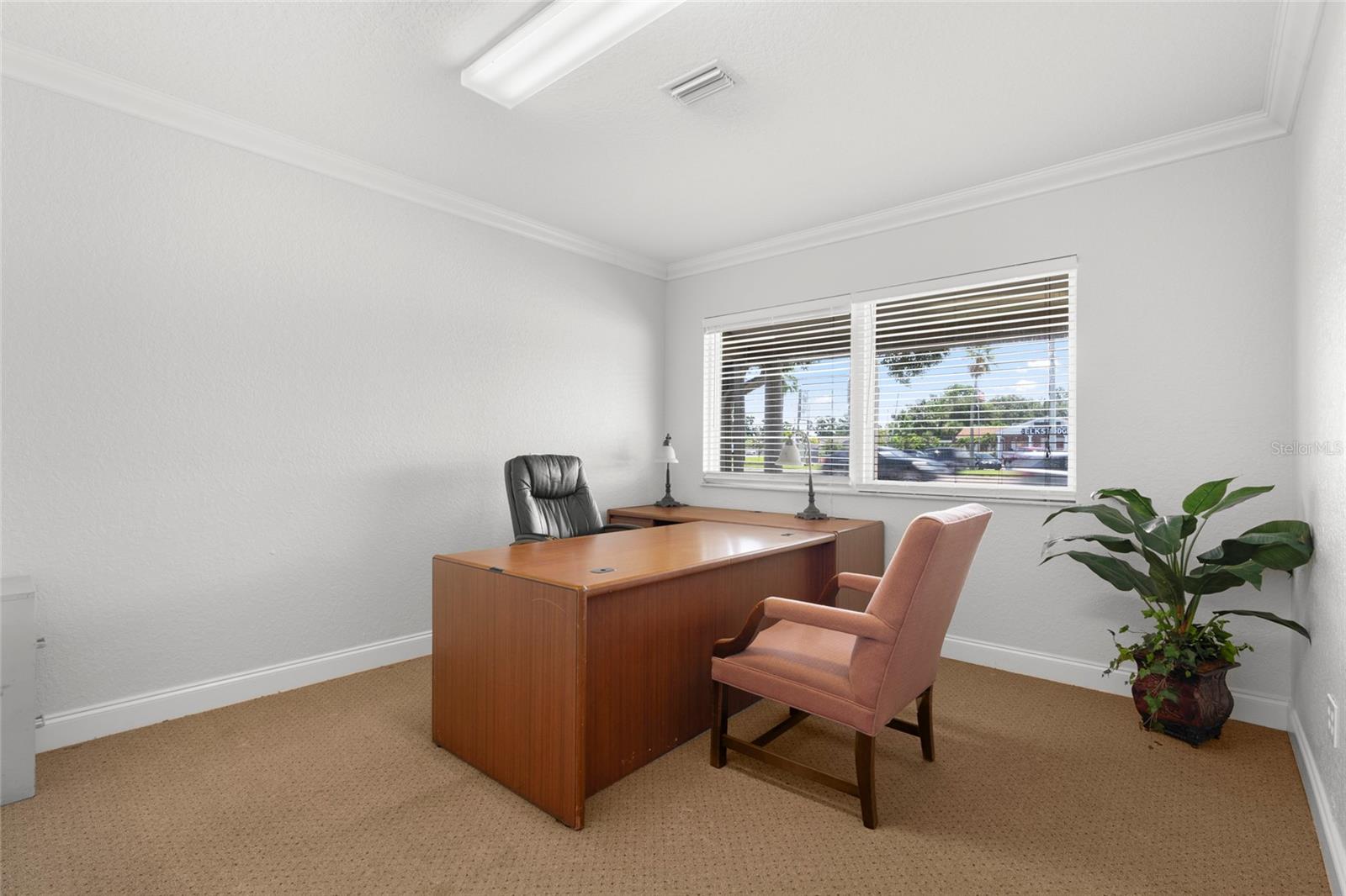 PINE GLADE - Commercial Sale