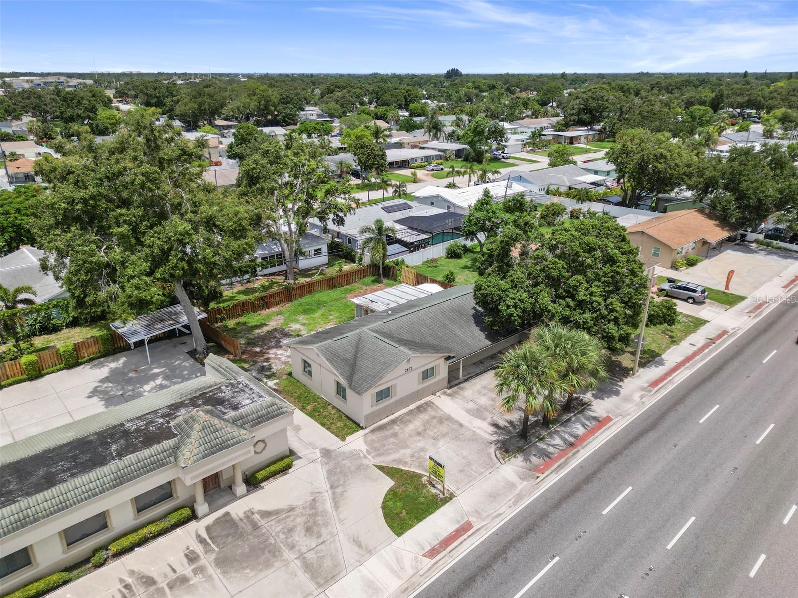 PINE GLADE - Commercial Sale