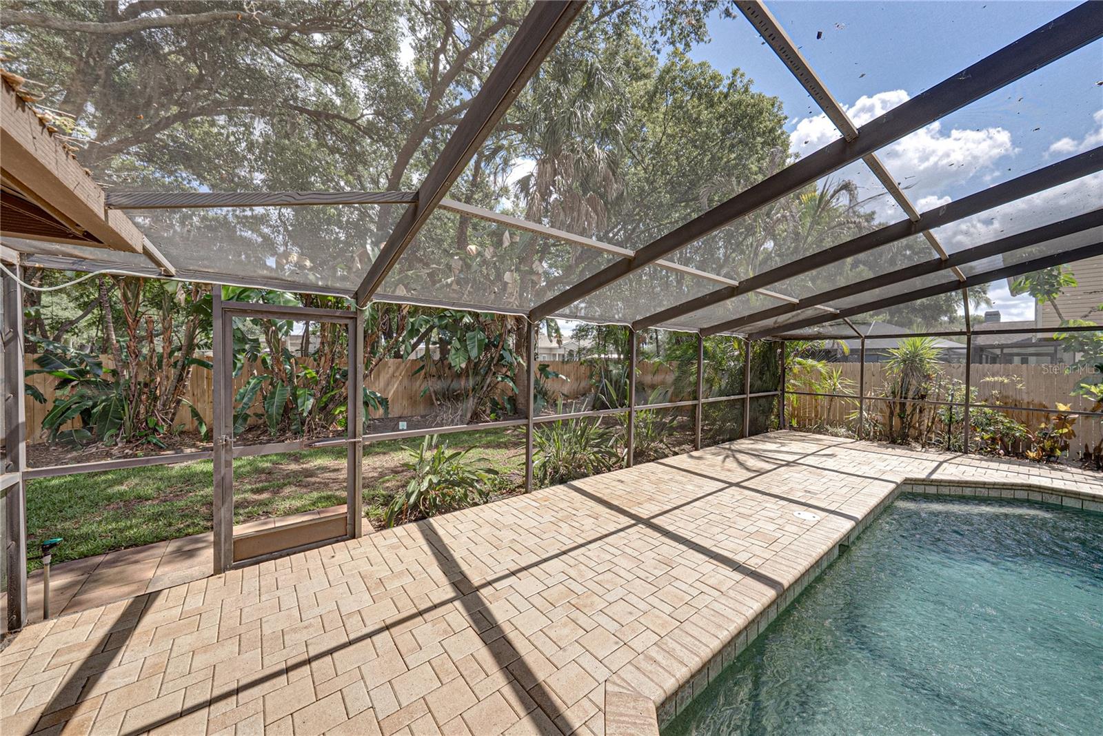 BLOOMINGDALE OAKS - Residential