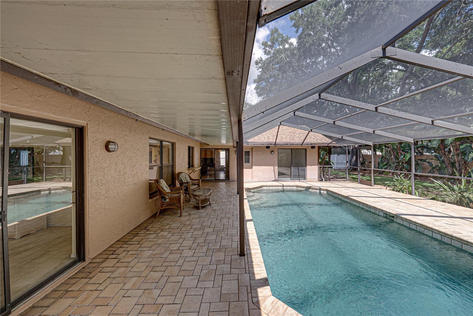 BLOOMINGDALE OAKS - Residential