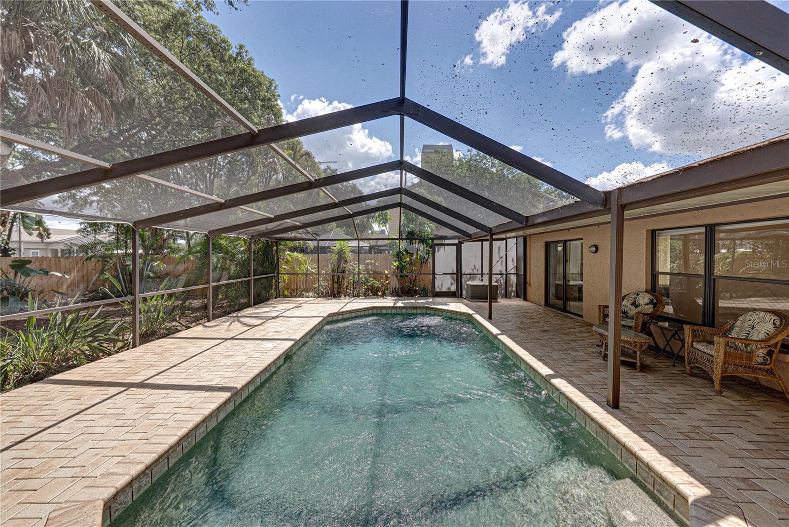 BLOOMINGDALE OAKS - Residential