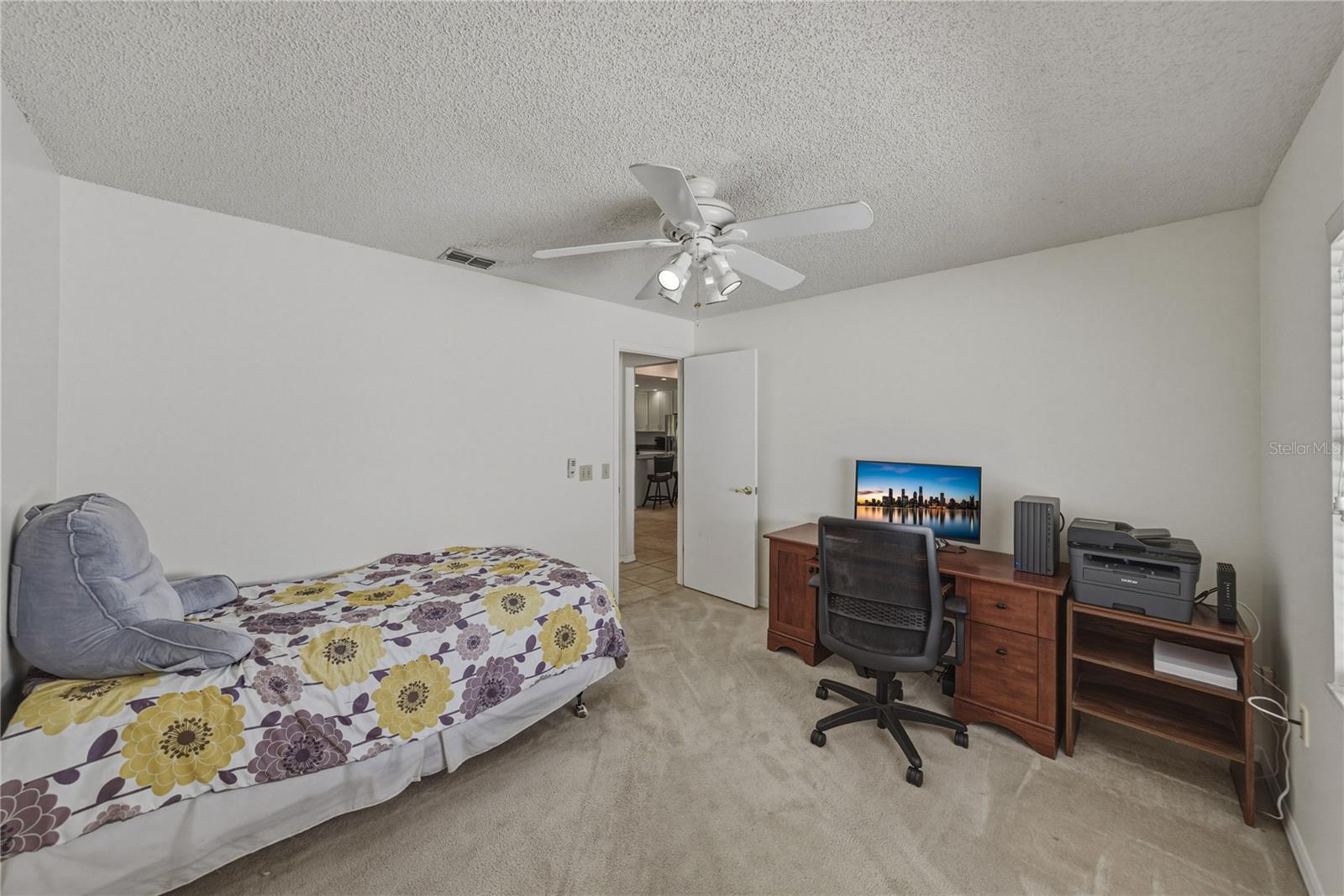 BLOOMINGDALE OAKS - Residential