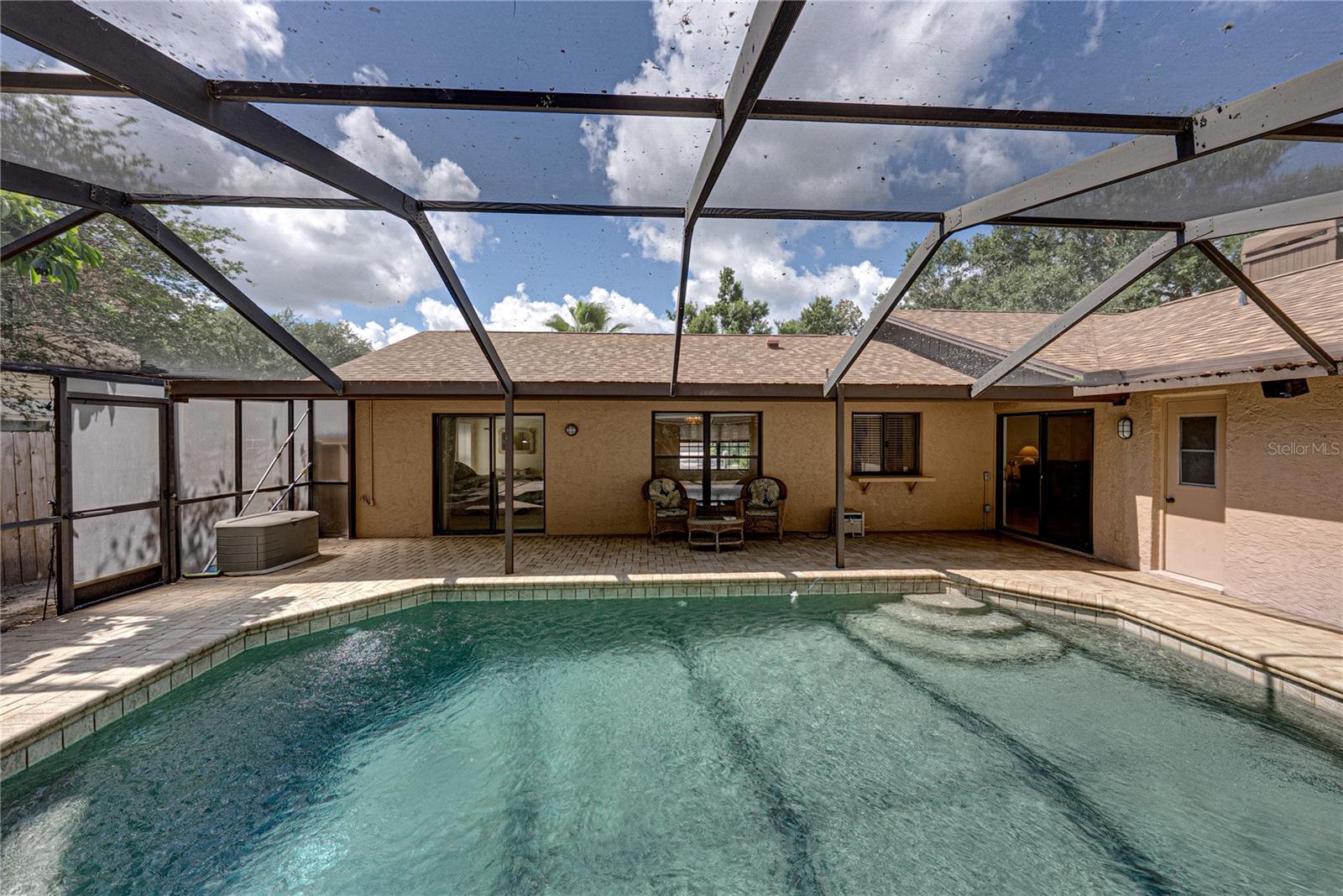 BLOOMINGDALE OAKS - Residential