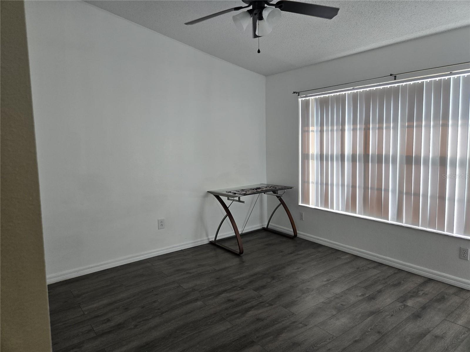 THE TWNHMS AT KENSINGTON PH - Residential Lease