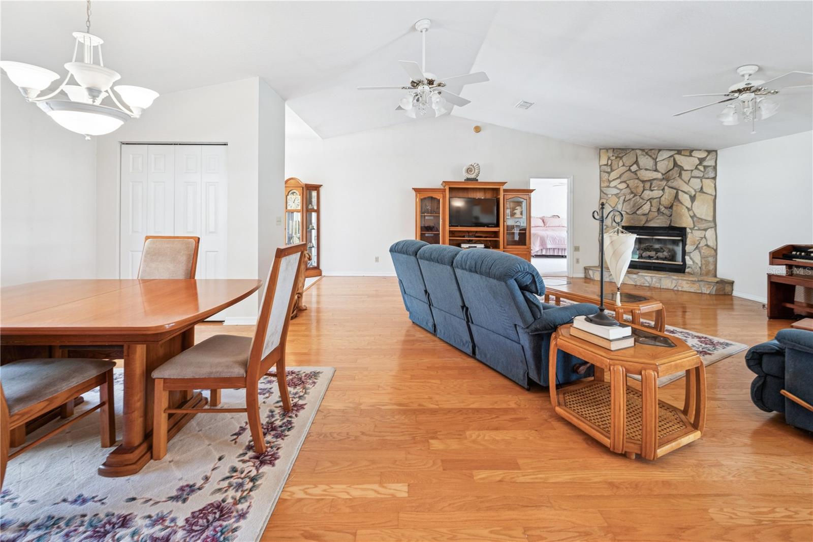 WILLISTON HYLNDS GOLF & C CLUB ESTATE - Residential