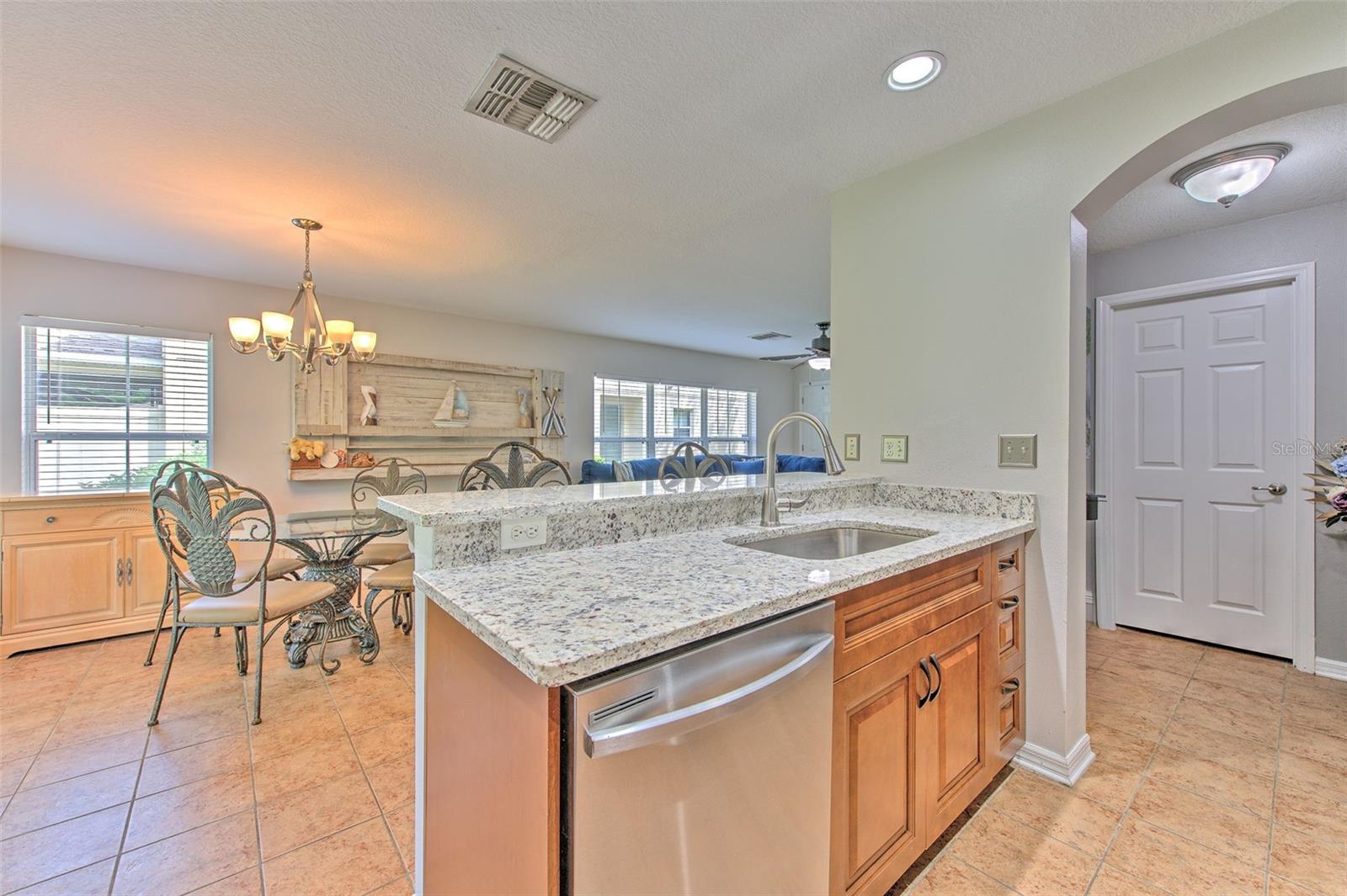 WEDGEWOOD TWNHMS - Residential