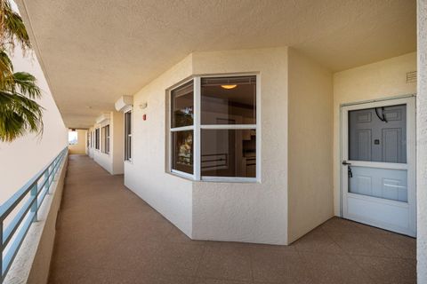 A home in SOUTH PASADENA